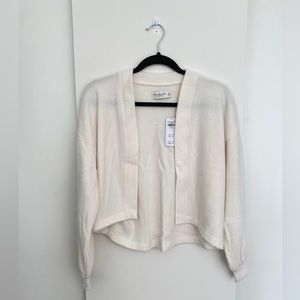 NWT Abercrombie Cozy Cropped Cardigan (XS) - Off White